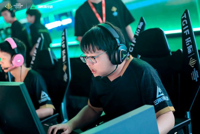 关键传球次 关键传球次