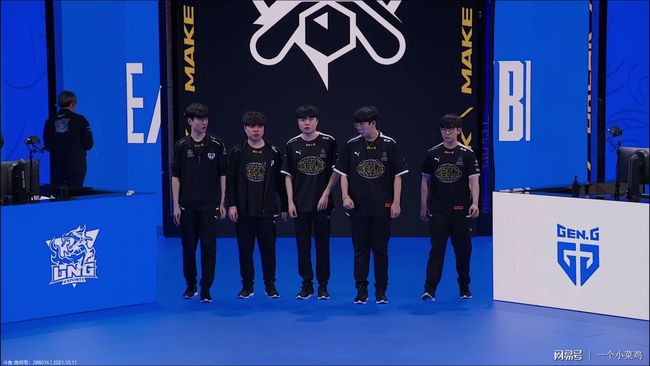 她不仅能在 她不仅能在