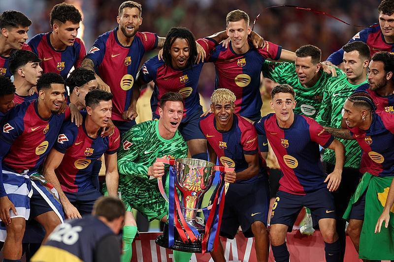 中强调球员 中强调球员