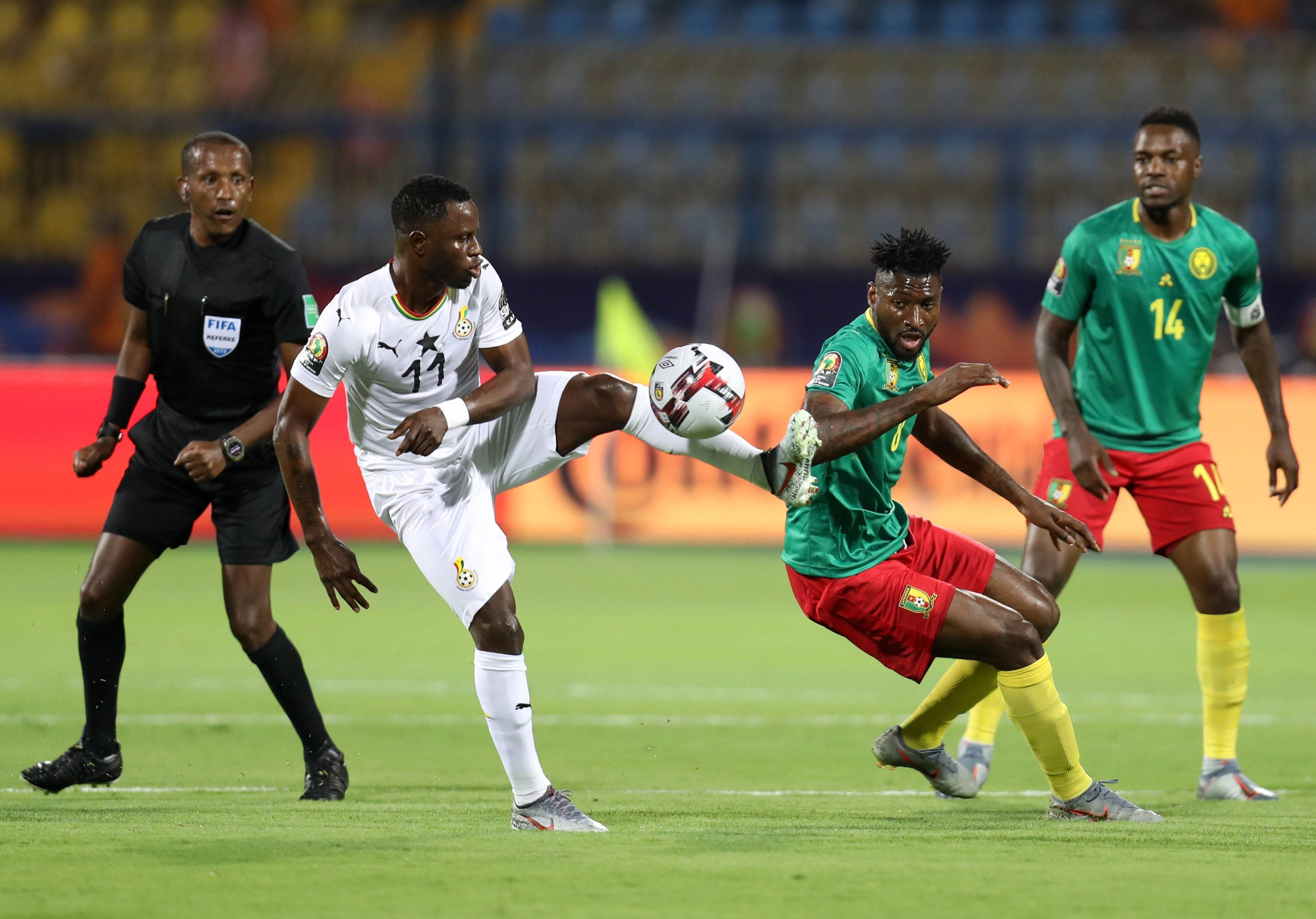 德被罰下場 德被罰下場